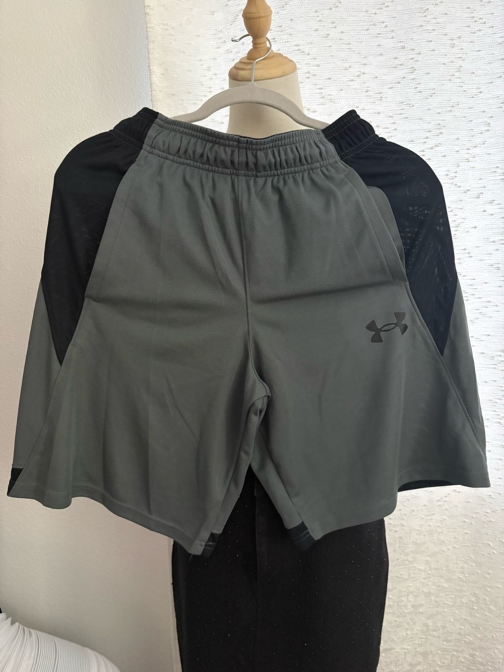 Under Armour Olive and Black Men's Training Shorts EUC